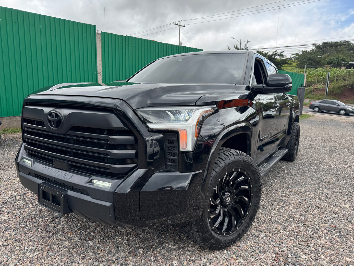 2023 Toyota Tundra SR5 Premium