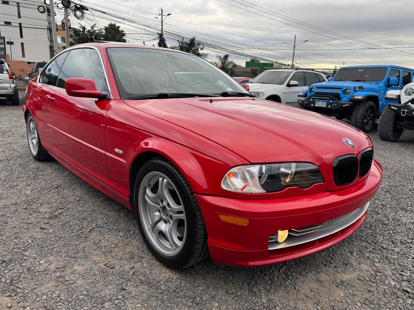 2003 BMW 330ci