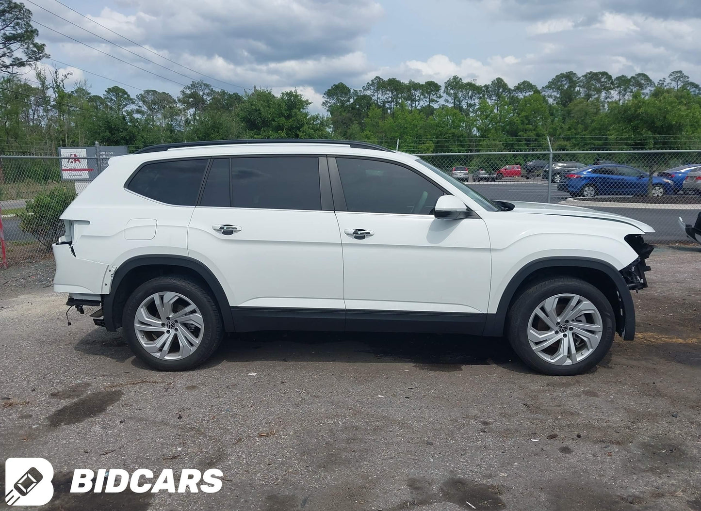 2023 Volkswagen Atlas SE