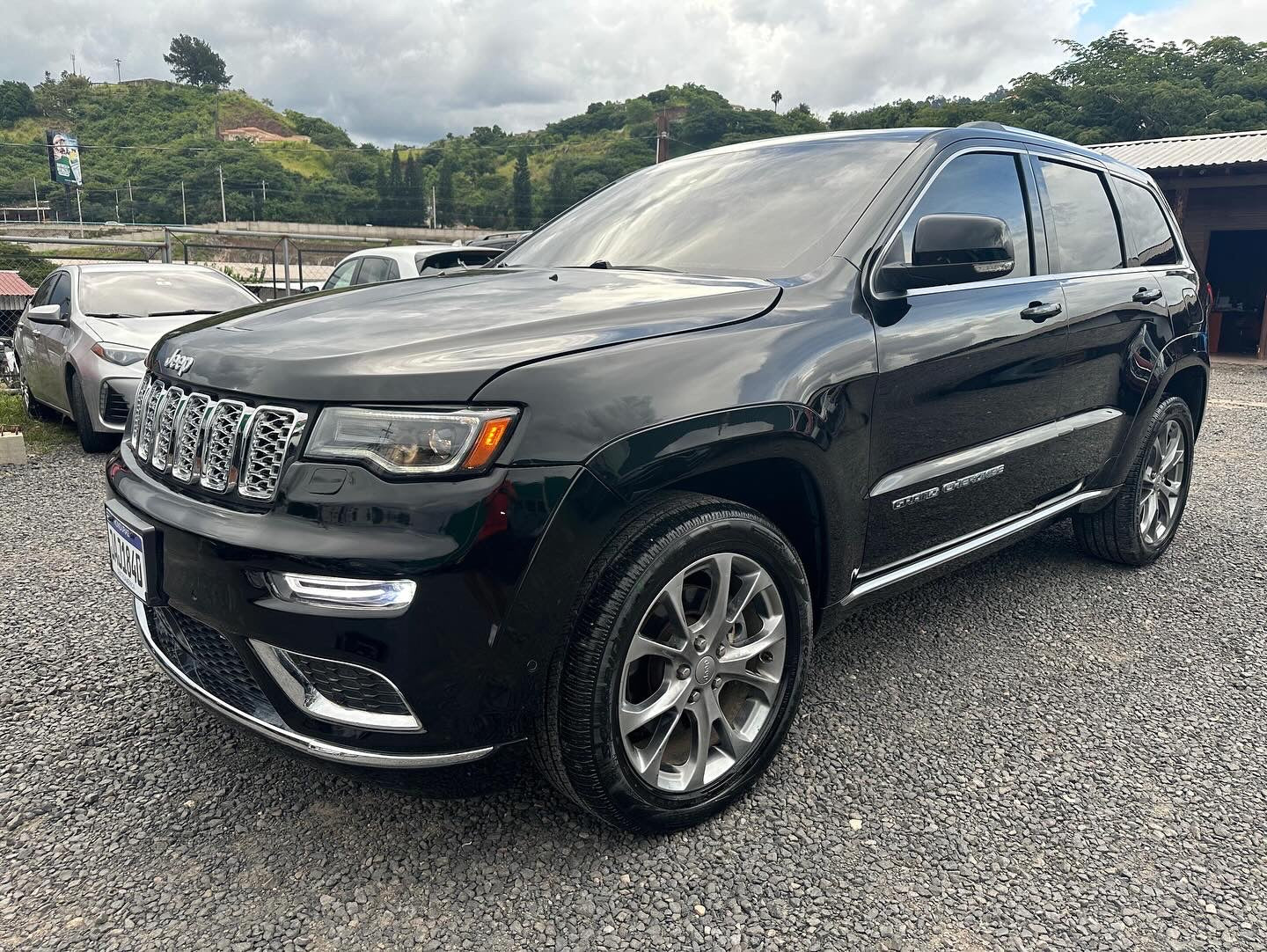 2019 Jeep Grand Cherokee Summit