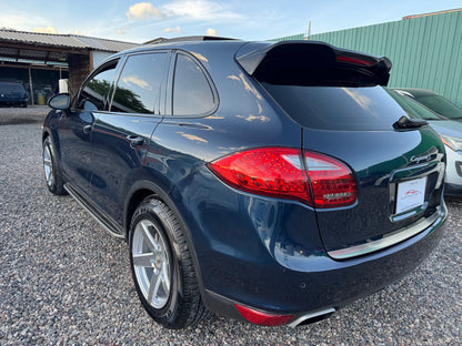 2013 Porsche Cayenne S