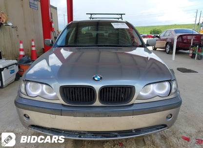 2004 BMW 325i Sedan