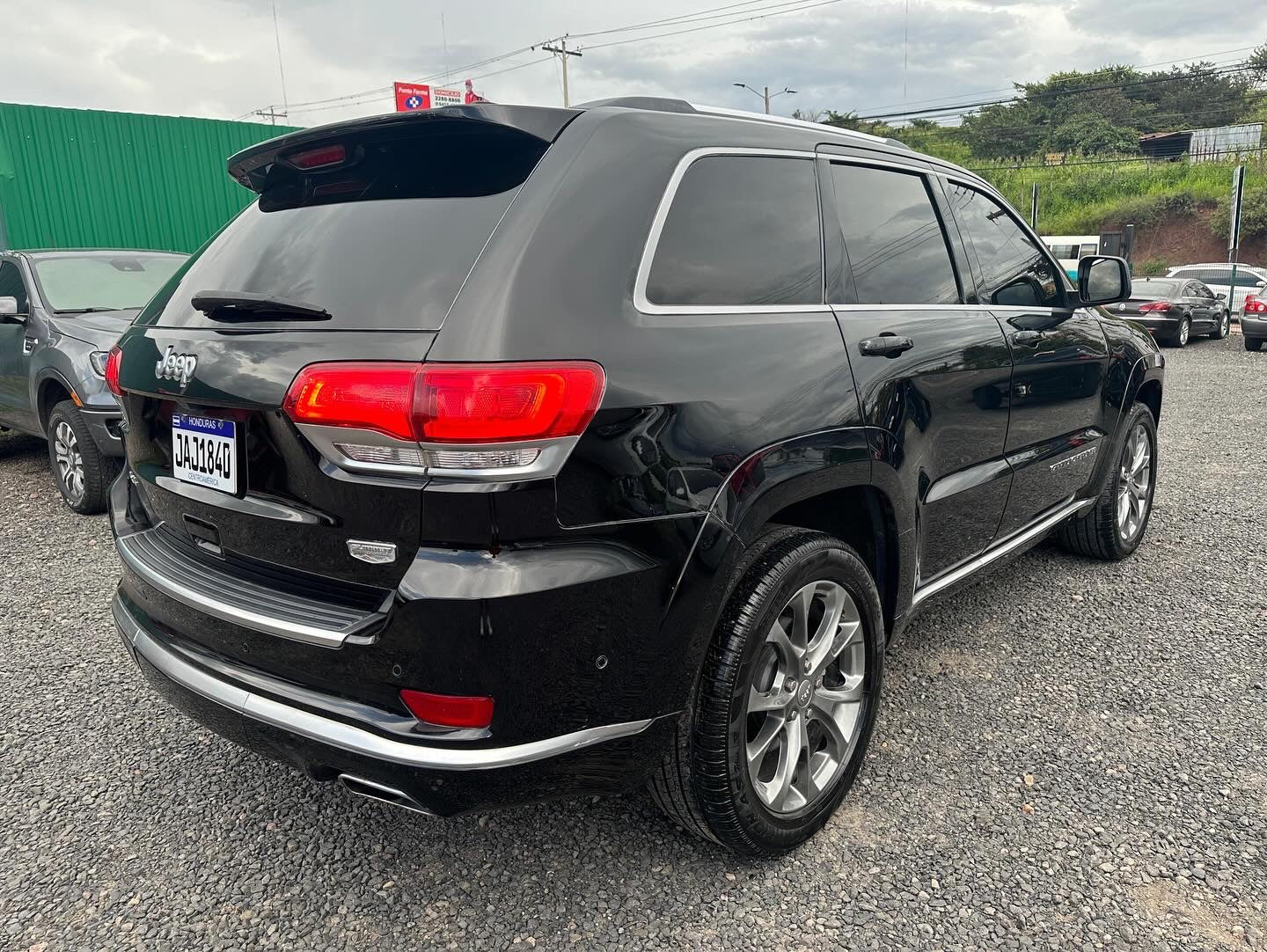 2019 Jeep Grand Cherokee Summit