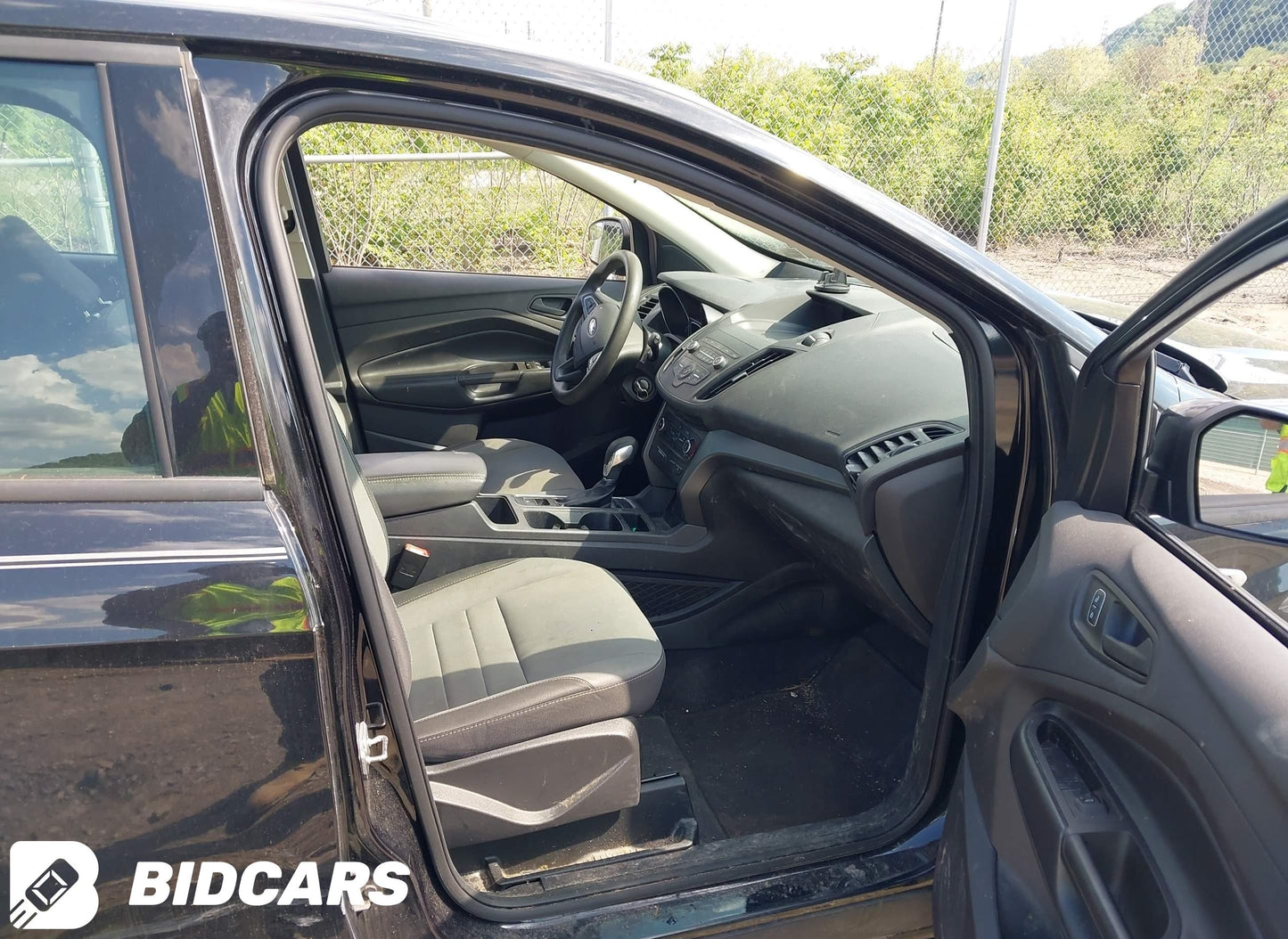 2019 Ford Escape S 2.5L