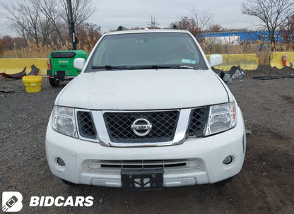 2012 Nissan Pathfinder Silver Edition 4X4