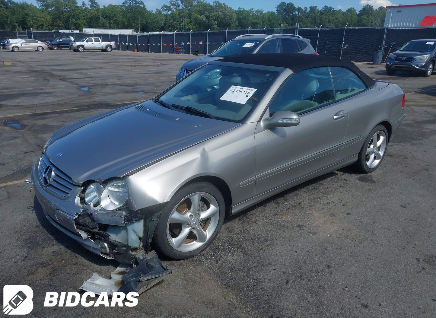 2005 Mercedes-Benz CLK 320