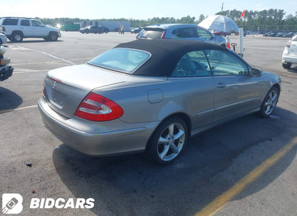 2005 Mercedes-Benz CLK 320