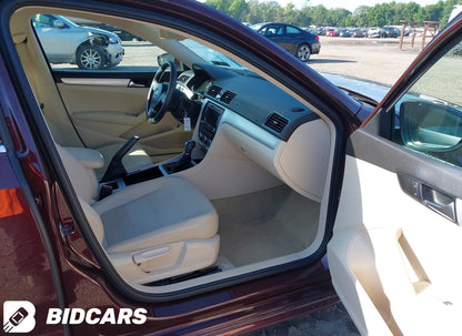 2012 Volkswagen Passat SE