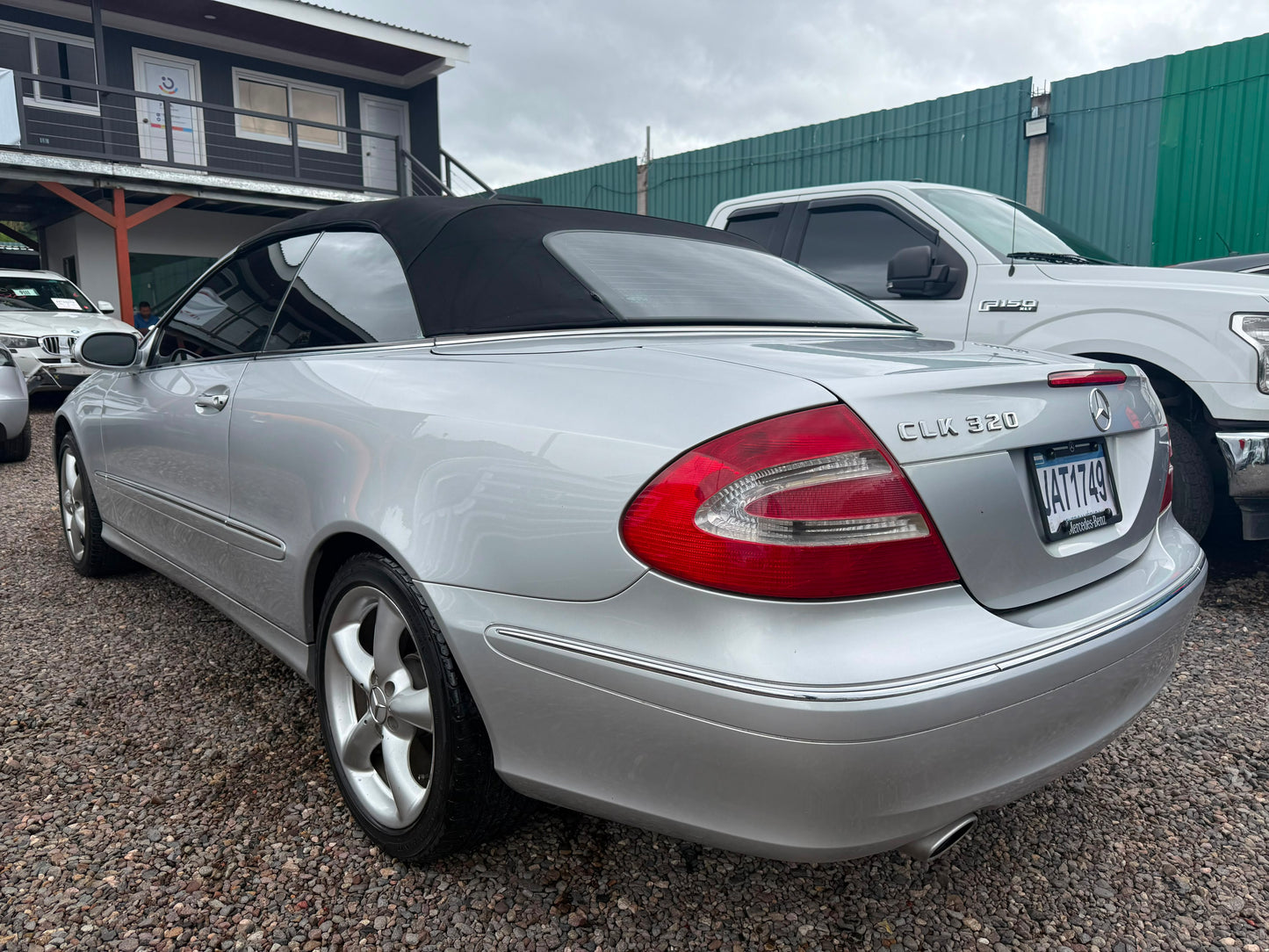 2004 Mercedes-Benz CLK 320