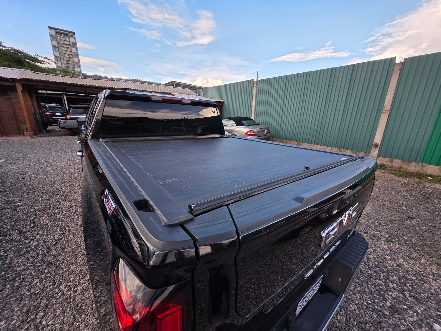 2022 GMC SIERRA SLT 4x4