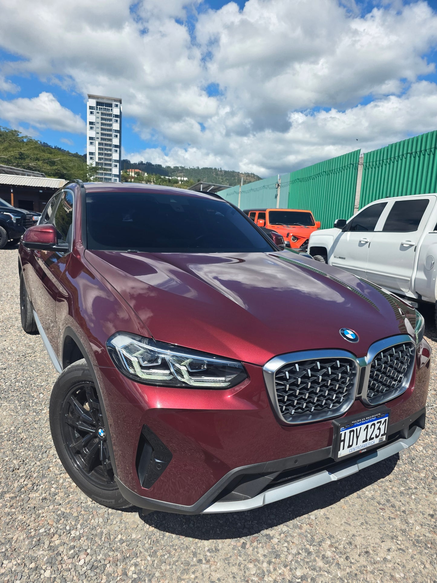 2022 BMW X4 xDrive 30i