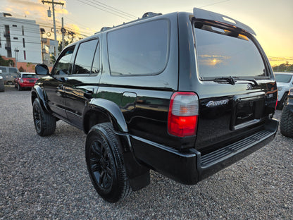 2000 Toyota 4Runner SR5