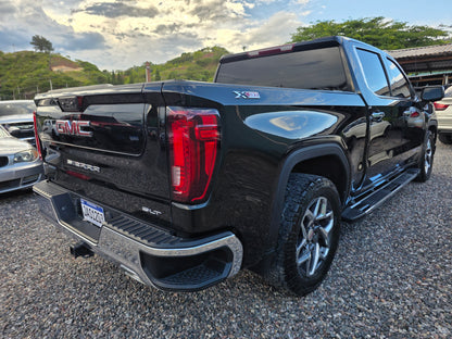 2022 GMC SIERRA SLT 4x4