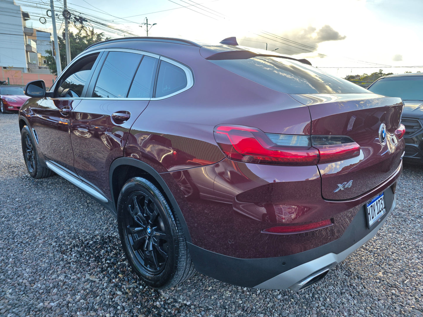 2022 BMW X4 xDrive 30i