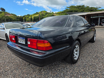 2000 Lexus LS400